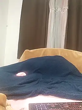 Snapshot of cute_boytoy0221 chatting on March 2025 12:46:01 PM cute boytoy0221 online show from March 2025 12:46:01 PM