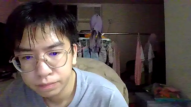 Snapshot of charlie_xdd chatting on February 2025 12:05:02 PM charlie xdd online show from February 2025 12:05:02 PM