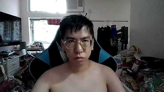 Snapshot of charlie_xdd chatting on April 2026 08:23:01 AM charlie xdd online show from April 2026 08:23:01 AM