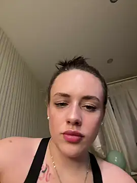 Snapshot of Lisaaan chatting on January 2025 03:12:02 PM Lisaaan online show from January 2025 03:12:02 PM