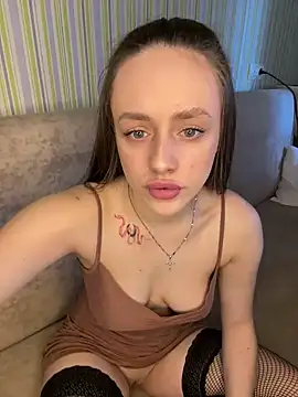 Snapshot of Lisaaan chatting on March 2025 09:49:01 AM Lisaaan online show from March 2025 09:49:01 AM