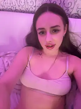 Snapshot of Lisaaan chatting on October 2025 02:50:01 PM Lisaaan online show from October 2025 02:50:01 PM