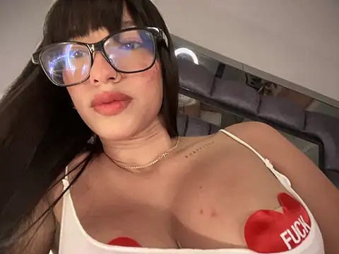 DulceLenns online show from January 2025 07:21:02 PM