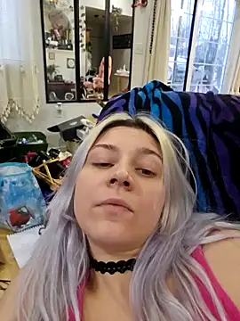 ScarletCallings420 online show from December 2024 12:25:01 AM