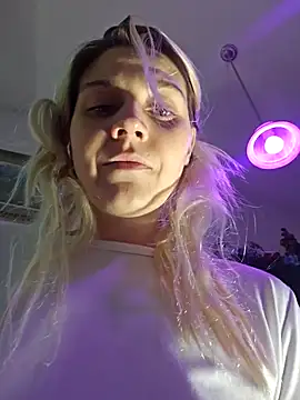 ScarletCallings420 online show from February 2025 07:37:02 PM