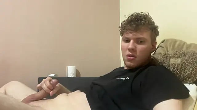 sexybooii6968 online show from November 2025 09:37:01 PM