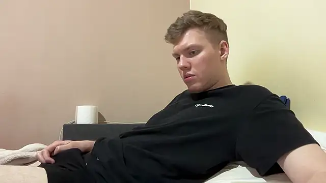 sexybooii6968 online show from January 2026 04:10:01 PM