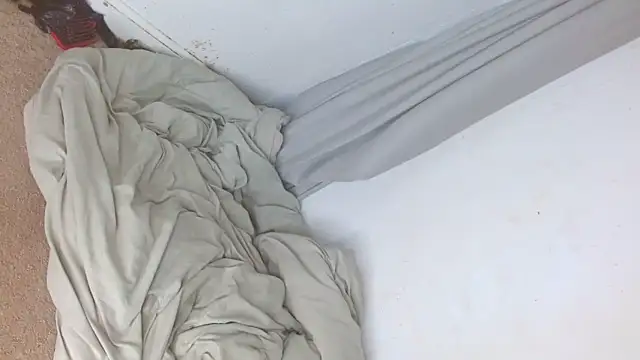 Snapshot of BlueEyedJason chatting on October 2025 11:57:01 PM BlueEyedJason online show from October 2025 11:57:01 PM