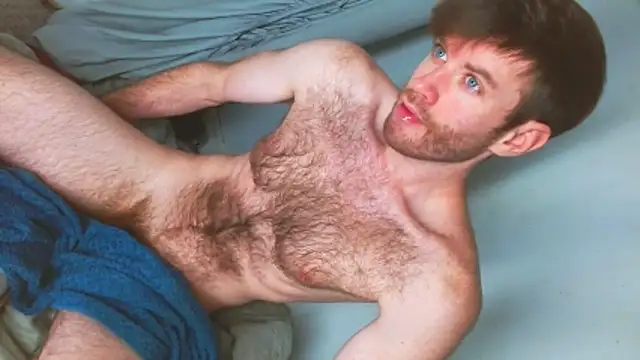 Snapshot of BlueEyedJason chatting on October 2025 10:43:01 PM BlueEyedJason online show from October 2025 10:43:01 PM