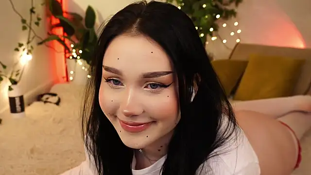 ScarletBlaze online show from March 2025 06:11:01 PM