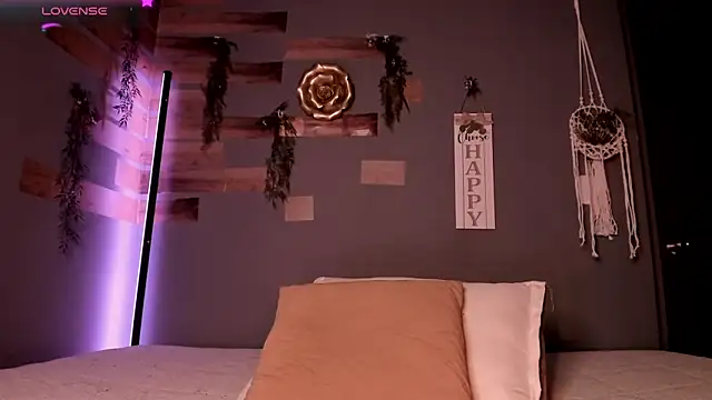 Snapshot of solangell chatting on October 2025 06:47:01 AM solangell online show from October 2025 06:47:01 AM