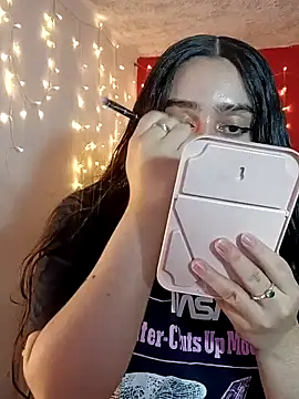 IvonneT online show from February 2025 11:34:02 PM