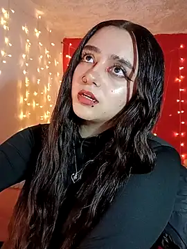 IvonneT online show from February 2025 04:18:02 AM