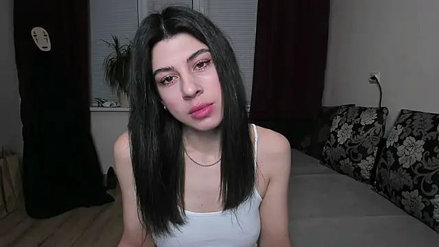 Snapshot of MolagAnna chatting on December 2024 06:02:01 PM MolagAnna online show from December 2024 06:02:01 PM