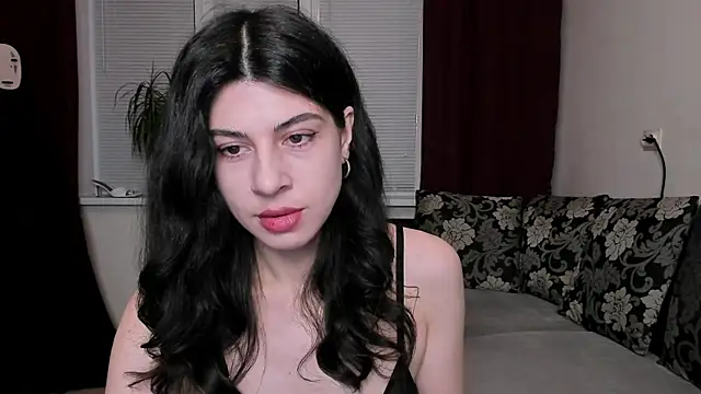 Snapshot of MolagAnna chatting on February 2025 04:43:02 PM MolagAnna online show from February 2025 04:43:02 PM