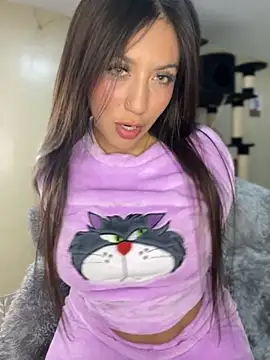 MiaJones21 online show from October 2025 12:19:01 AM