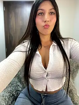 MiaJones21 online show from January 2026 12:59:01 AM