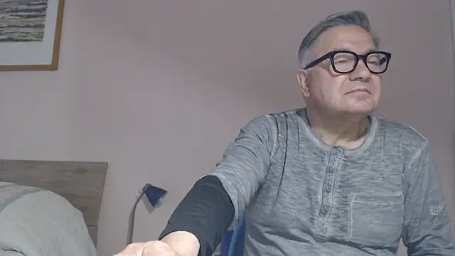 YOU6me online show from April 2026 07:58:01 AM