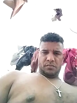 chocolatico1982 online show from December 2025 10:27:01 PM