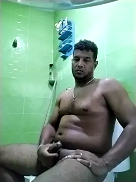 chocolatico1982 online show from January 2026 09:31:01 PM