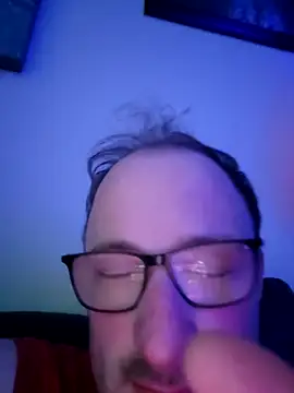 Snapshot of gdawg78 chatting on March 2026 01:00:01 AM gdawg78 online show from March 2026 01:00:01 AM