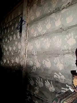 winterqueenx online show from March 2026 02:20:01 PM