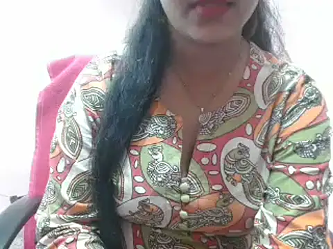 Snapshot of LovingPihu chatting on January 2025 11:46:01 AM LovingPihu online show from January 2025 11:46:01 AM