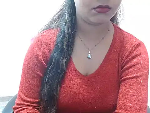 Snapshot of LovingPihu chatting on March 2025 05:12:01 AM LovingPihu online show from March 2025 05:12:01 AM