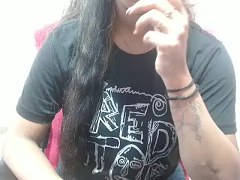 Snapshot of LovingPihu chatting on March 2025 11:12:02 AM LovingPihu online show from March 2025 11:12:02 AM