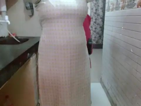 Snapshot of LovingPihu chatting on October 2025 05:17:02 AM LovingPihu online show from October 2025 05:17:02 AM