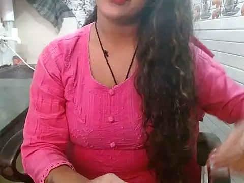Snapshot of LovingPihu chatting on October 2025 05:42:02 AM LovingPihu online show from October 2025 05:42:02 AM