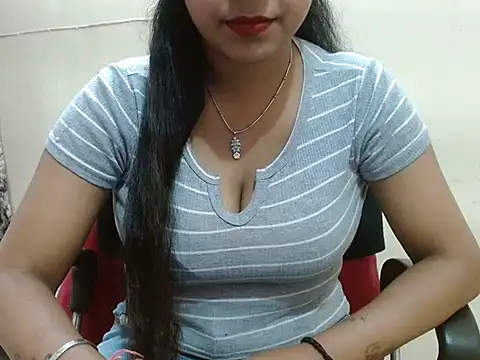 LovingPihu online show from April 2026 05:19:01 AM