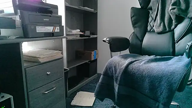 TrevorSteele online show from April 2026 02:40:01 PM