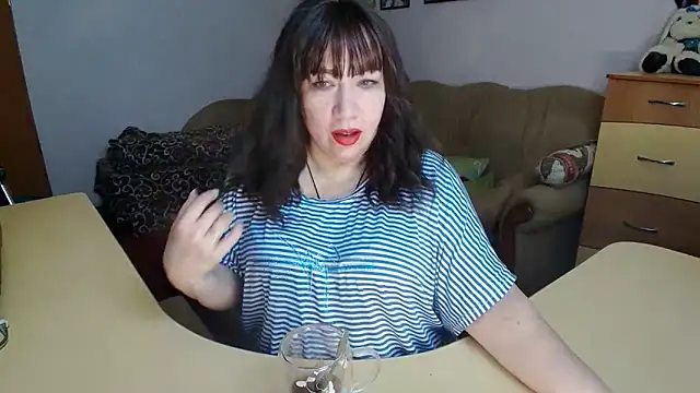 Lucretia Goldi  online show from February 2026 09:29:02 PM