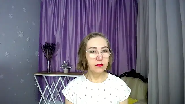 queen a n i online show from March 2026 08:42:02 AM