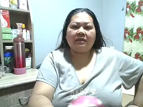 Snapshot of hornyKENDAH chatting on January 2026 07:39:01 PM hornyKENDAH online show from January 2026 07:39:01 PM