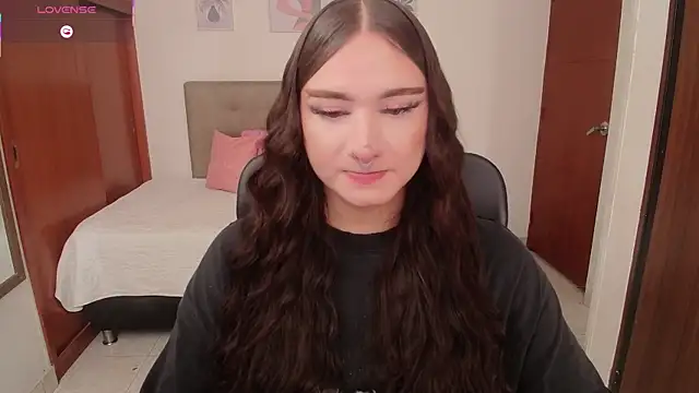 Miley Baker online show from January 2026 02:41:02 PM