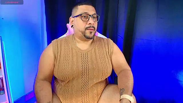 jacoob woods online show from November 2025 04:11:02 AM