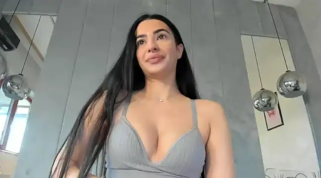 Naila18 online show from January 2025 06:52:02 AM