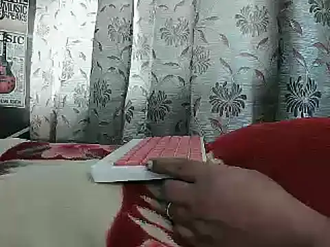 Snapshot of FUN4TIPS chatting on January 2025 10:28:02 AM FUN4TIPS online show from January 2025 10:28:02 AM