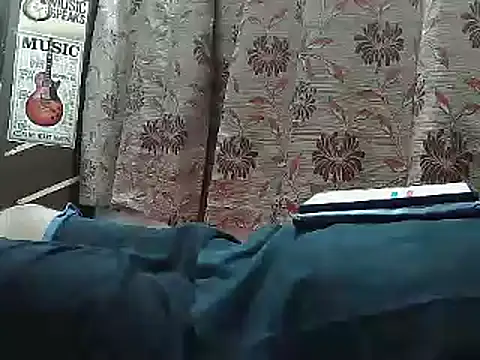 Snapshot of FUN4TIPS chatting on January 2025 04:55:02 PM FUN4TIPS online show from January 2025 04:55:02 PM