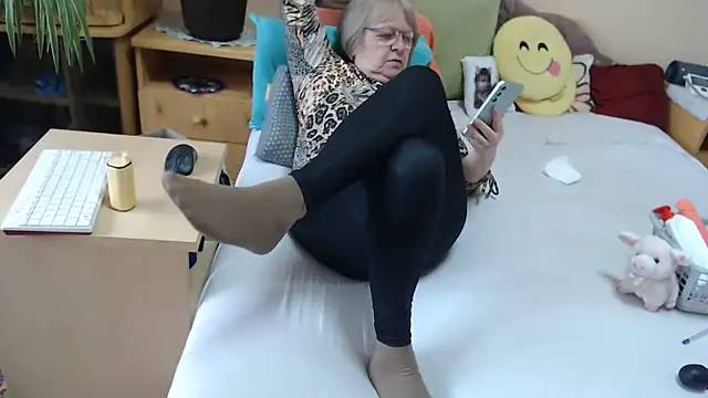 Margaret-milf online show from May 2026 12:04:02 PM