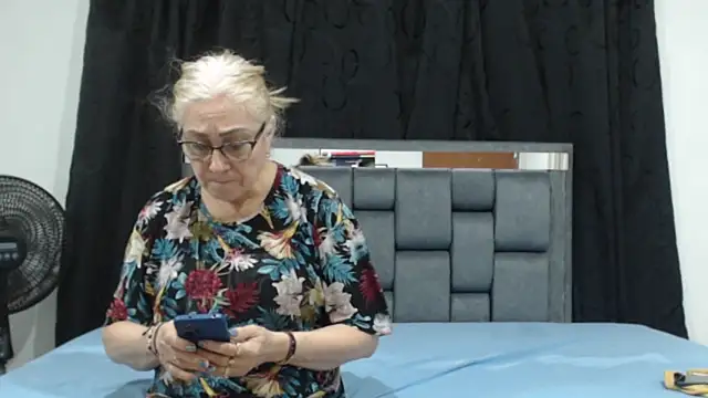 Snapshot of Sexytaty2022 chatting on March 2025 01:03:02 AM Sexytaty2022 online show from March 2025 01:03:02 AM