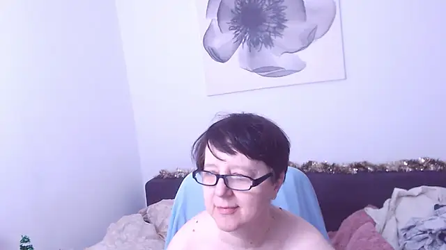 ChristaRose online show from December 2025 01:40:01 PM