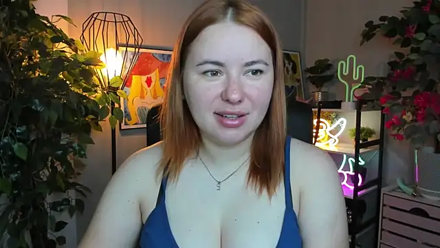 LAYLAxSTAR online show from September 2025 06:37:02 AM