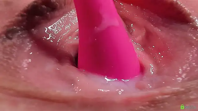 Courtney Luv online show from March 2026 03:16:01 PM