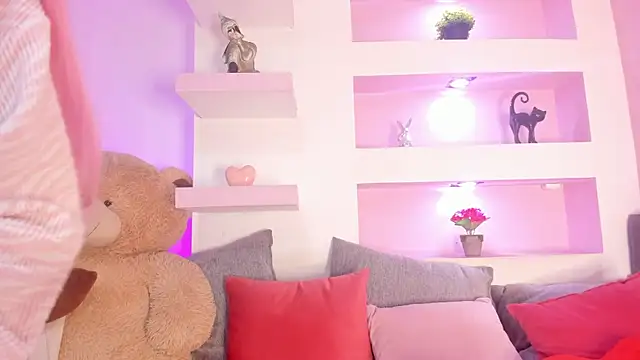 Snapshot of _liathompsom09 chatting on December 2025 08:03:02 PM liathompsom09 online show from December 2025 08:03:02 PM