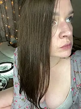 Snapshot of HellMoor chatting on March 2025 12:11:02 PM HellMoor online show from March 2025 12:11:02 PM