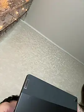 Snapshot of HellMoor chatting on March 2025 01:37:01 PM HellMoor online show from March 2025 01:37:01 PM