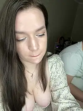 Snapshot of HellMoor chatting on March 2025 10:53:02 PM HellMoor online show from March 2025 10:53:02 PM